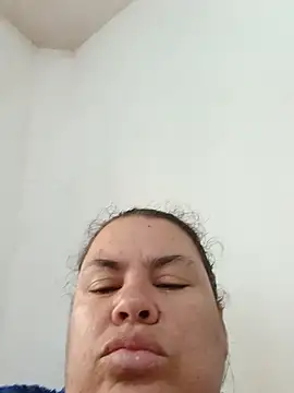 yaneth_ Live Chatraum