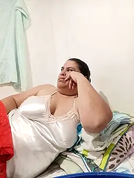 yaneth_ – live chatrum