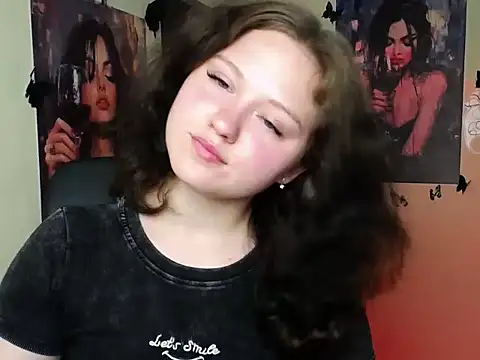 חדר צ'אט בשידור חי של LadyAlice_