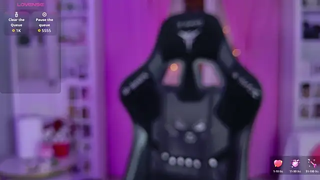 Chat soba uživo modela MiaScarlettt