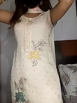 Hot_malika19 실시간 채팅방