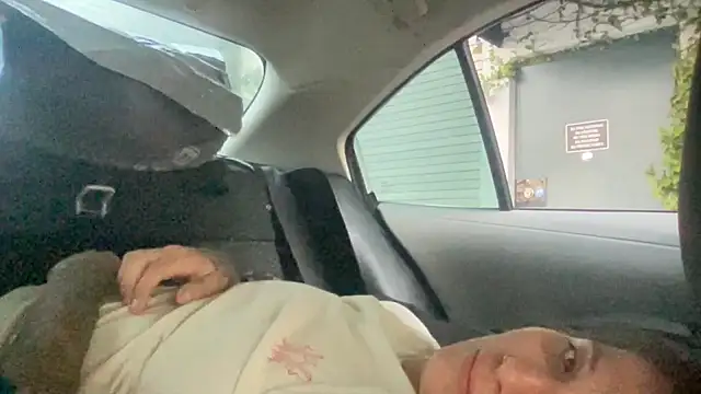 dddasani's Live Sex Cam Show