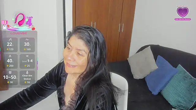 Živá chatovací místnost kiraGeiner