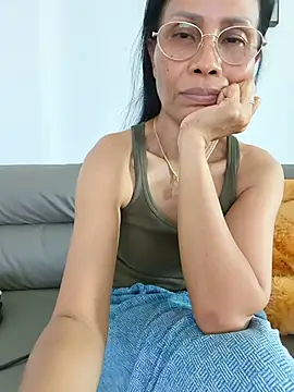 Mama_Eva_1 Live Chatrum