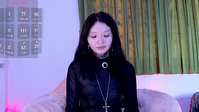 Chat soba uživo modela Lein_Bone