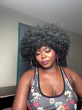 WomanNextdoor1 Live Chatraum