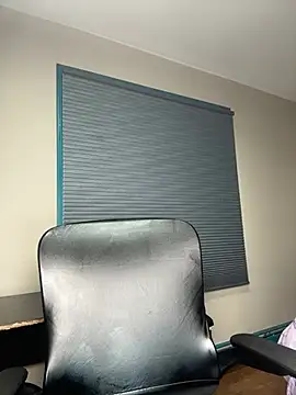 WomanNextdoor1's Live Chat Room