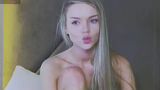 Živá chatovací místnost MarilynNova
