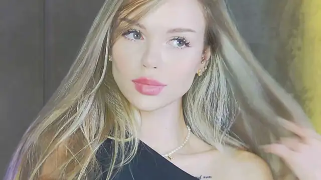 MarilynNova: δωμάτιο απευθείας συνομιλίας