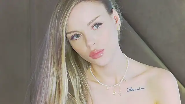 Sala de chat ao vivo de MarilynNova