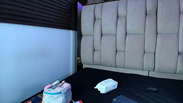 Samy_Grey01 Live chatroom