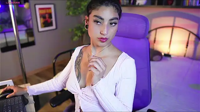 Emma_Lirysn Live chat-huone