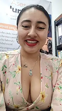 _Sarah-Office1 Cameră chat live