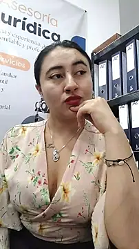 _Sarah-Office1 Cameră chat live