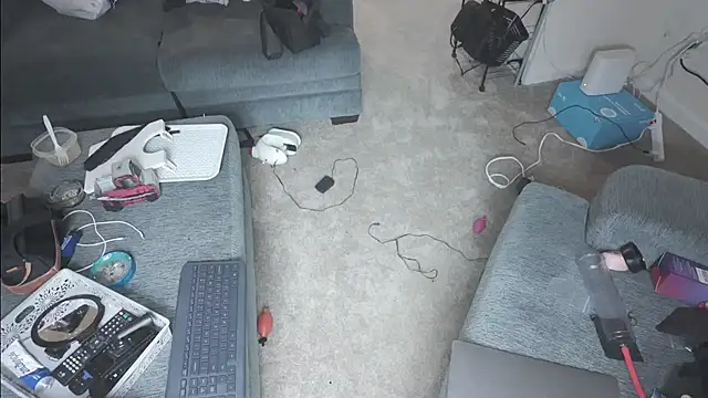 Triggerhappycj100 现场聊天室
