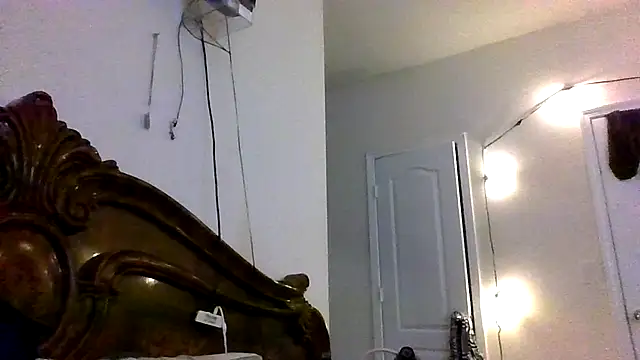 Živá chatovací místnost Triggerhappycj100