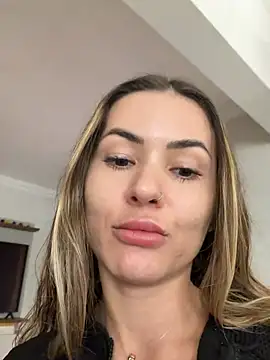 Živá chatovací místnost lemyny