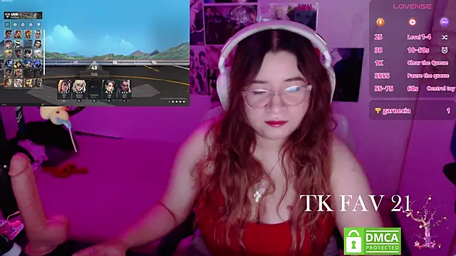 Pink_girl0n's Live Chat Room