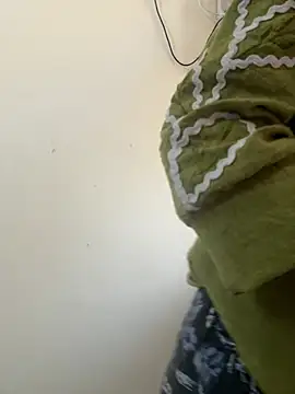 LuxeAura Cameră chat live
