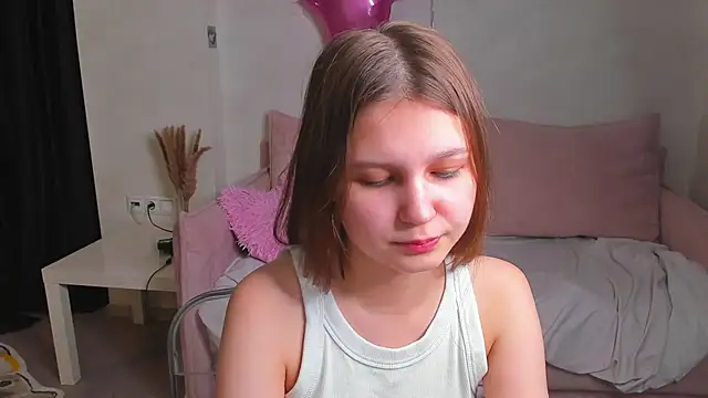 Онлайн чат Elle_Ellise