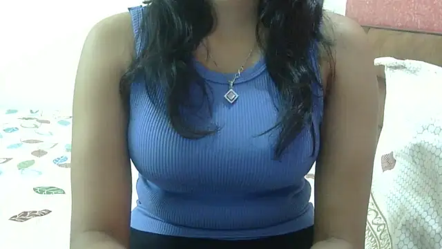 MIS_SONIYA's Live Chat Room
