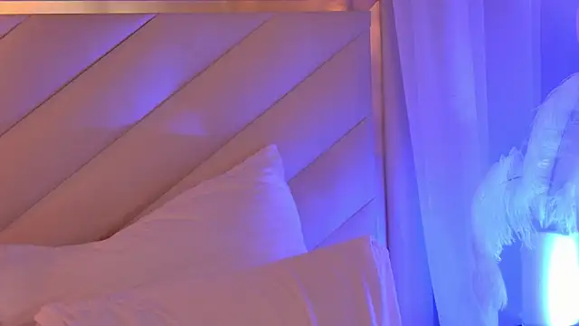 Pokój czatu na żywo – ArianaMell