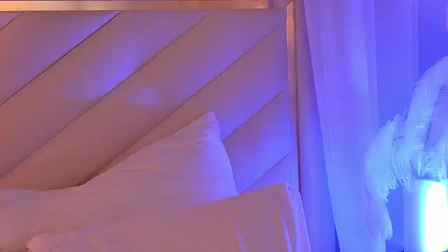 ArianaMell Live Chatraum