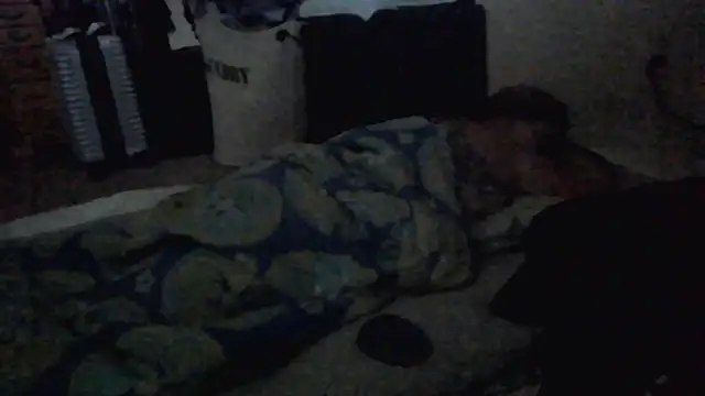 Chat ao vivo de TWiSTYTheTwizted