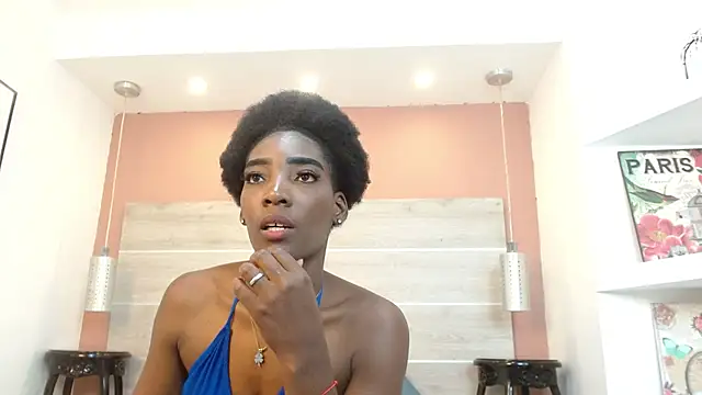 AlexandraCambell Adlı Modelin Canlı Sohbet Odası