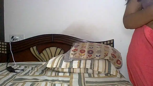 Kannada-Anu-Anu2002 Ruang Obrolan Langsung
