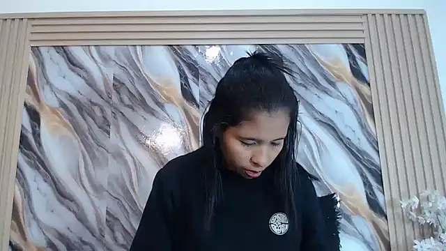 Pokój czatu na żywo – Samantha_Fox69_