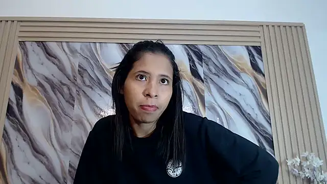 Pokój czatu na żywo – Samantha_Fox69_
