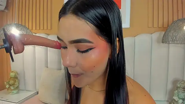noa_moon – live chatrum