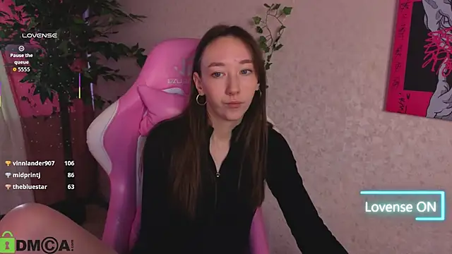 Miche1le_Allenne – live chatrum