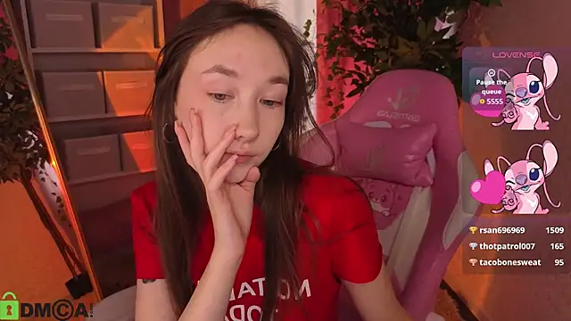 Miche1le_Allenne: онлайн-чат