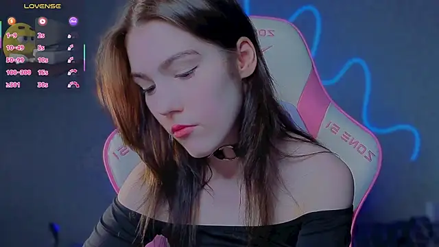 غرفة دردشة Sophie_SkyAngel المباشرة