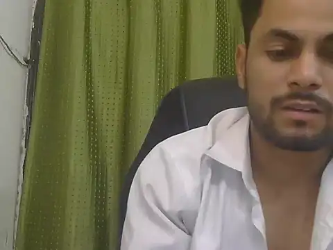 โชว์เซ็กส์แคมถ่ายทอดสดของ Stubborndesiboy