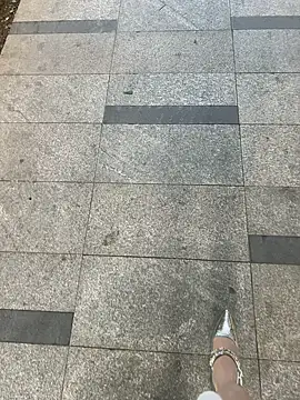 yinyin326 现场聊天室
