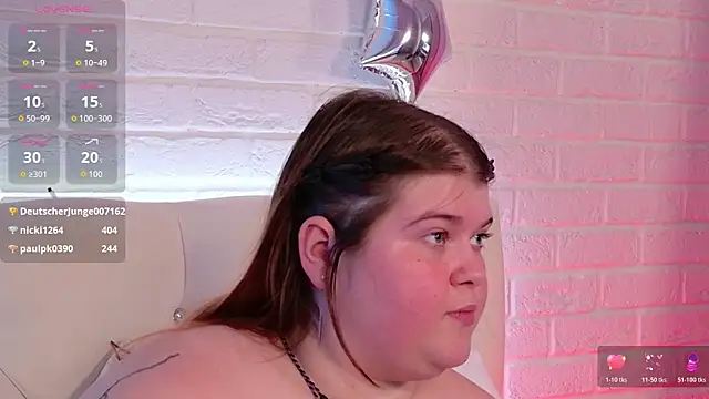 Živá chatovací místnost Mia_Ray