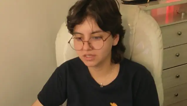 Nathaly_ds' Live Chat Room