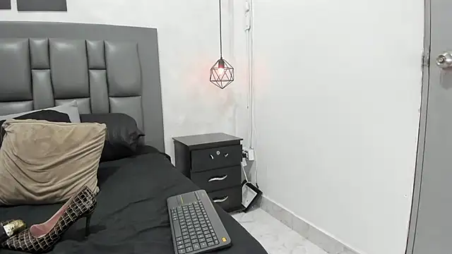 dakota_roussee Live Chatraum