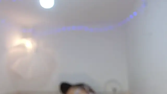 Mariajose202 Adlı Modelin Canlı Sohbet Odası