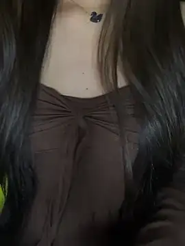 Yiyina_17 即時聊天室