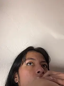 Bilik Sembang Langsung LiaCollings