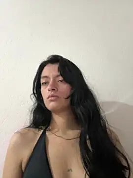LiaCollings' Live Chat Room