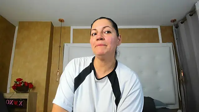 Živá chatovací místnost Heidy_milf