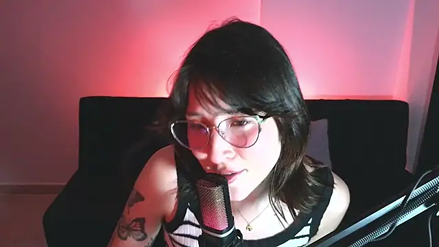 Sala de chat ao vivo de Yuliennegg