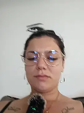 Chat ao vivo de Noraa_me