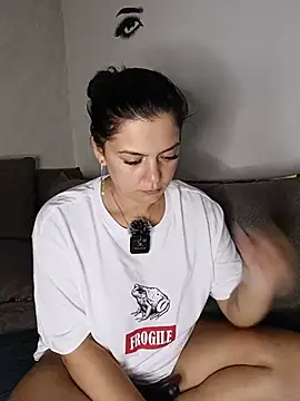 Chat soba uživo modela Noraa_me