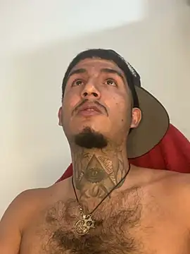 הופעת וובקאם של Lord_Luciferhot_Dirty666